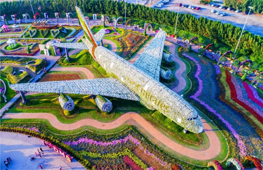 Dubai Miracle Garden image